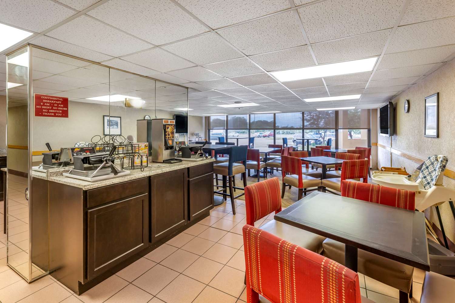 Comfort Inn Alliance 17/21