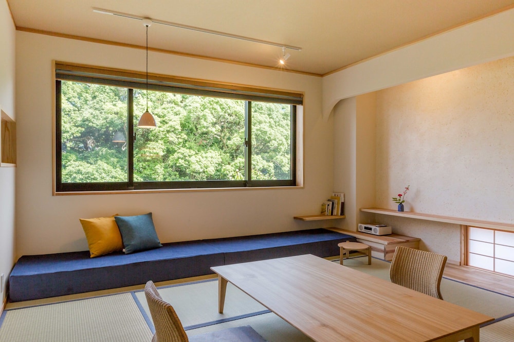 Ryokan Oomuraya 40/50