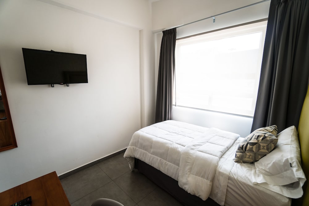 Hotel Suites Regina 10/30