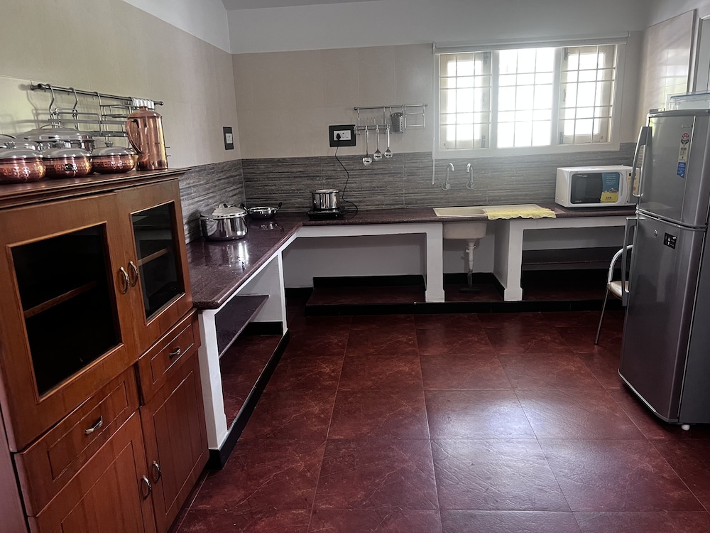 Yercaud Bungalow Stay 18/22