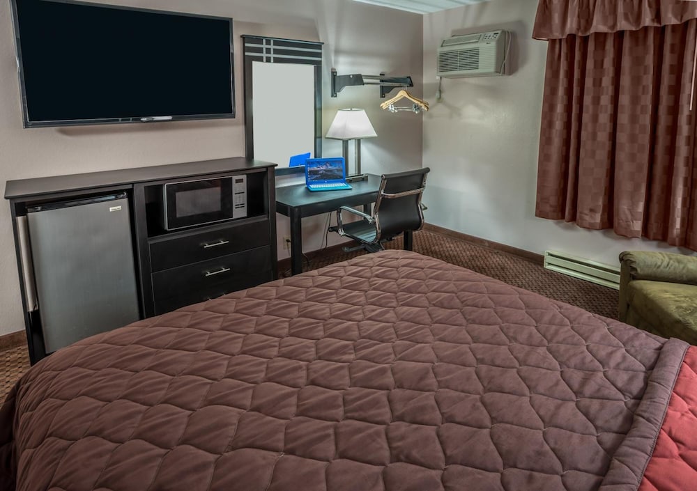 Prime Rate Inn 10/39