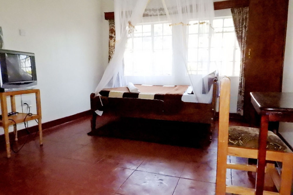 Skyway Hotel Entebbe 23/45