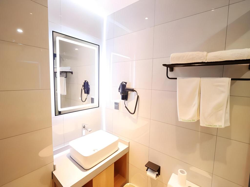 GreenTree Inn Chizhou Jiuhua Mountain Scenic Spot Business Hotel 30/31