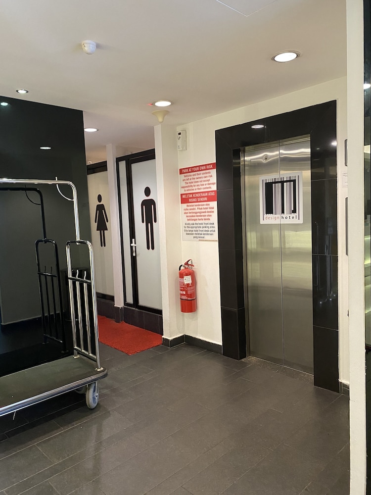 M Design Hotel 16/42