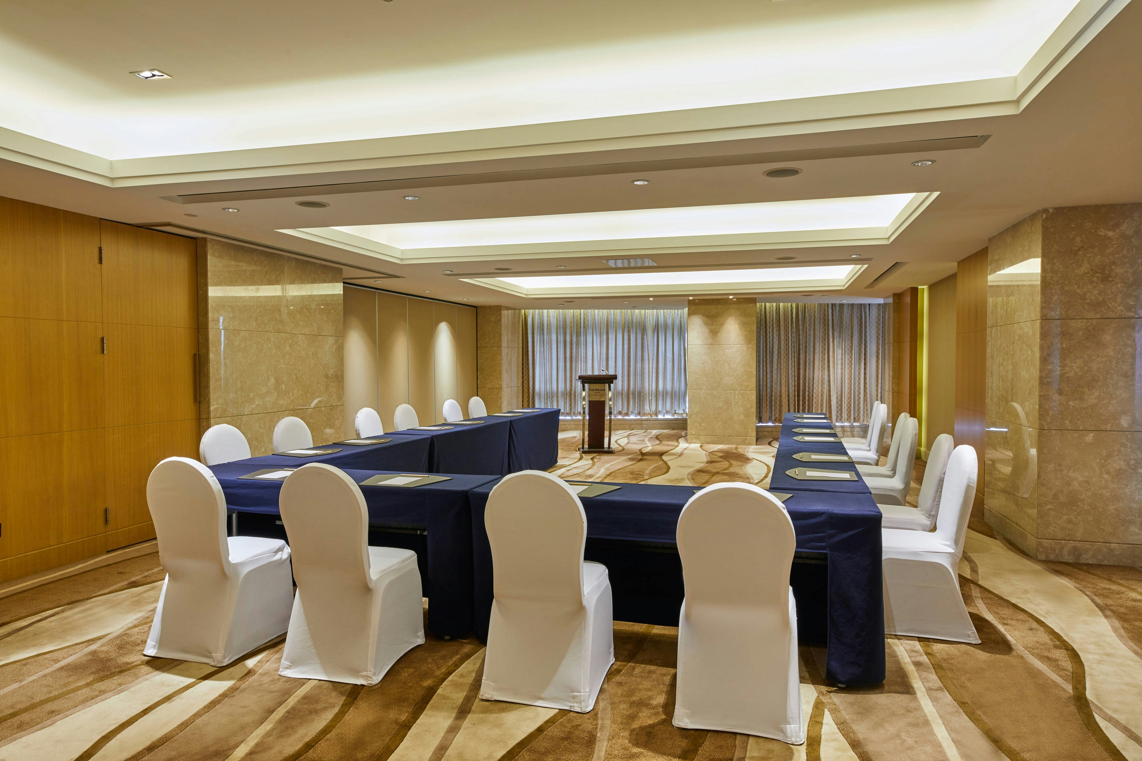 The Westin Nanjing Xuanwu Lake 13/18