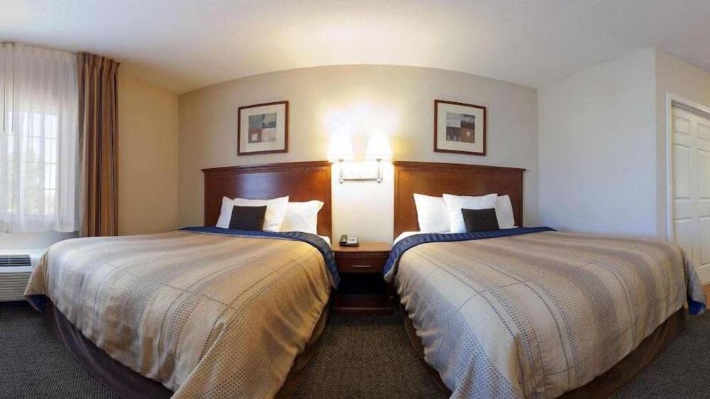 Candlewood Suites New Bern 17/75