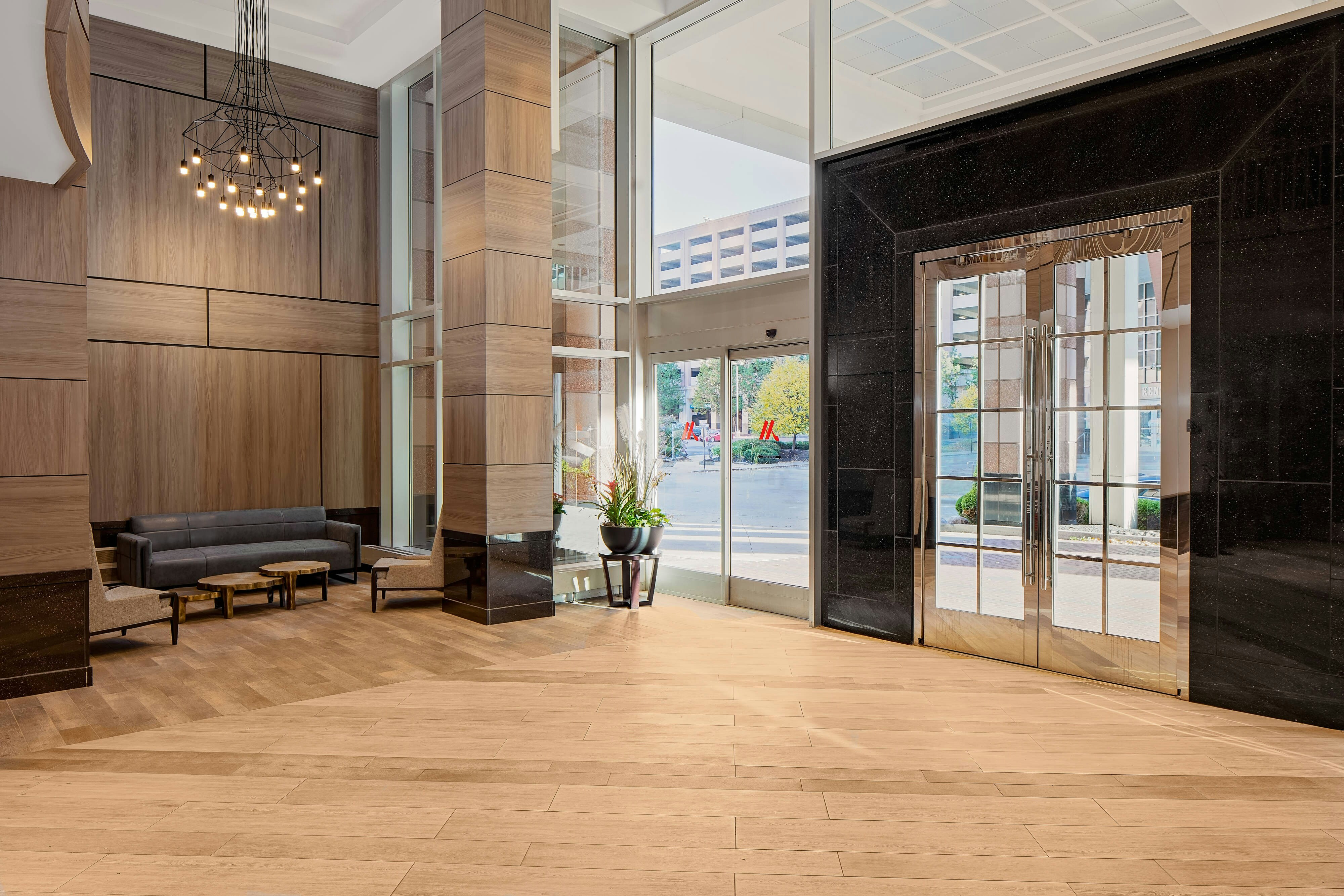 Marriott Cincinnati Rivercenter 16/37