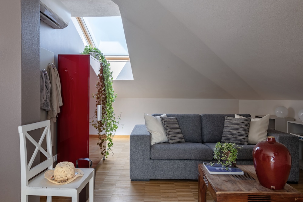Vialeromadodici Rooms & Apartments 30/58