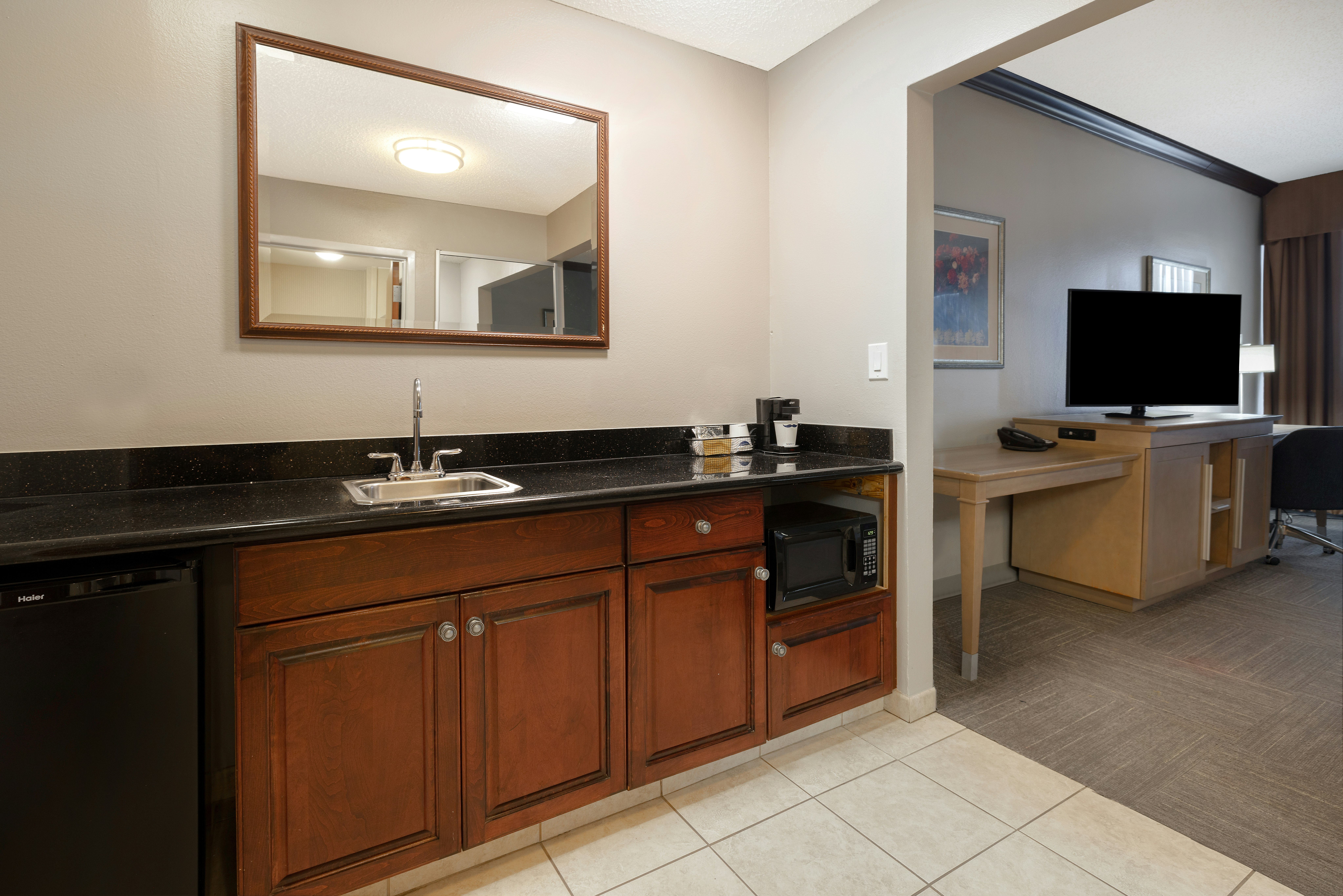 Hampton Inn Victoria 12/58