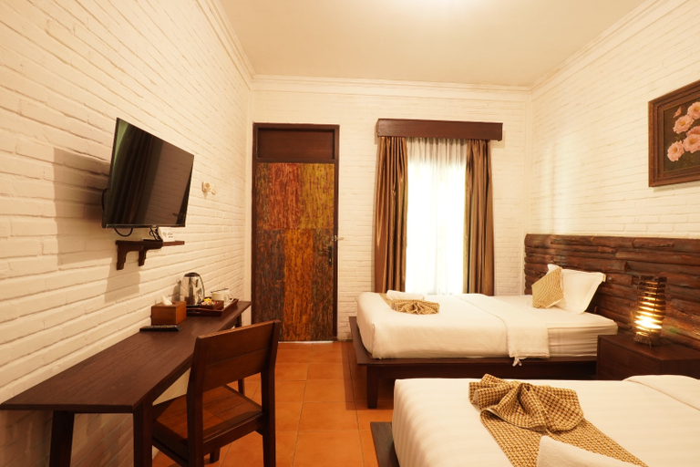 Bawangan Bromo Hotel & Resto 4/11