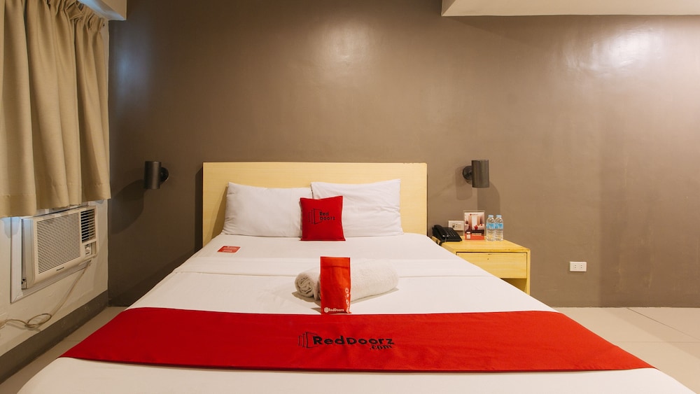 Reddoorz Samat Mandaluyong 16/24