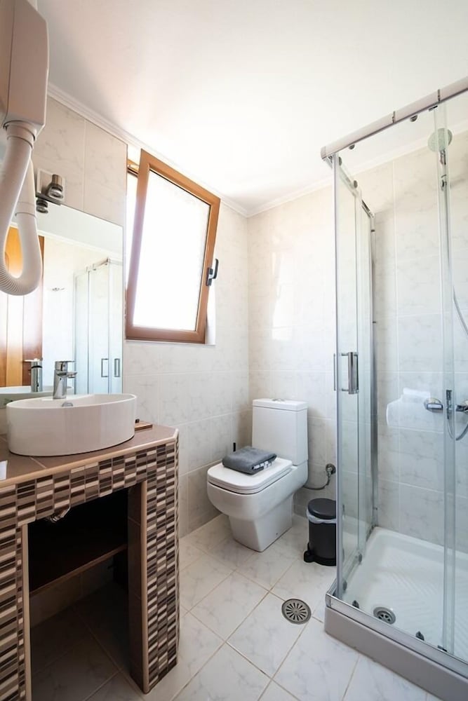Cyrenia Guesthouse 29/32