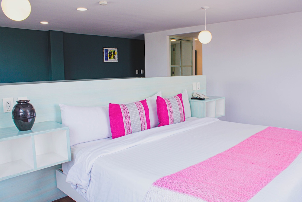 Hotel Fontan Reforma 25/72
