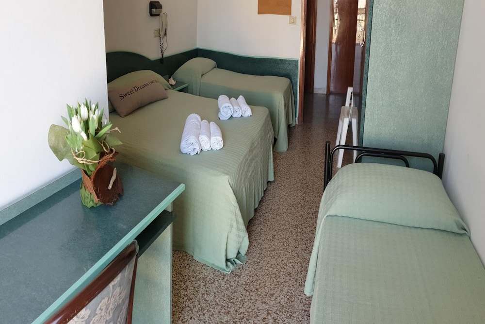 Hotel Concordia 3/15
