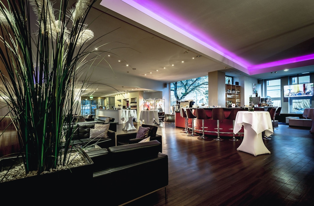 Schlosshotel Bad Wilhelmshohe 41/50