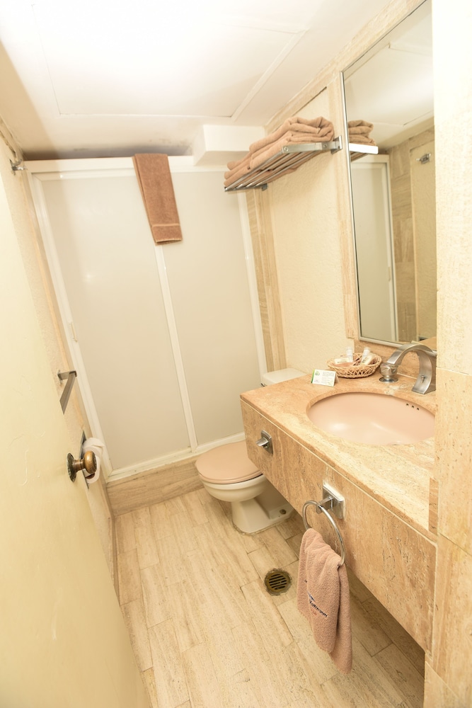 Howard Johnson by Wyndham Veracruz 17/33