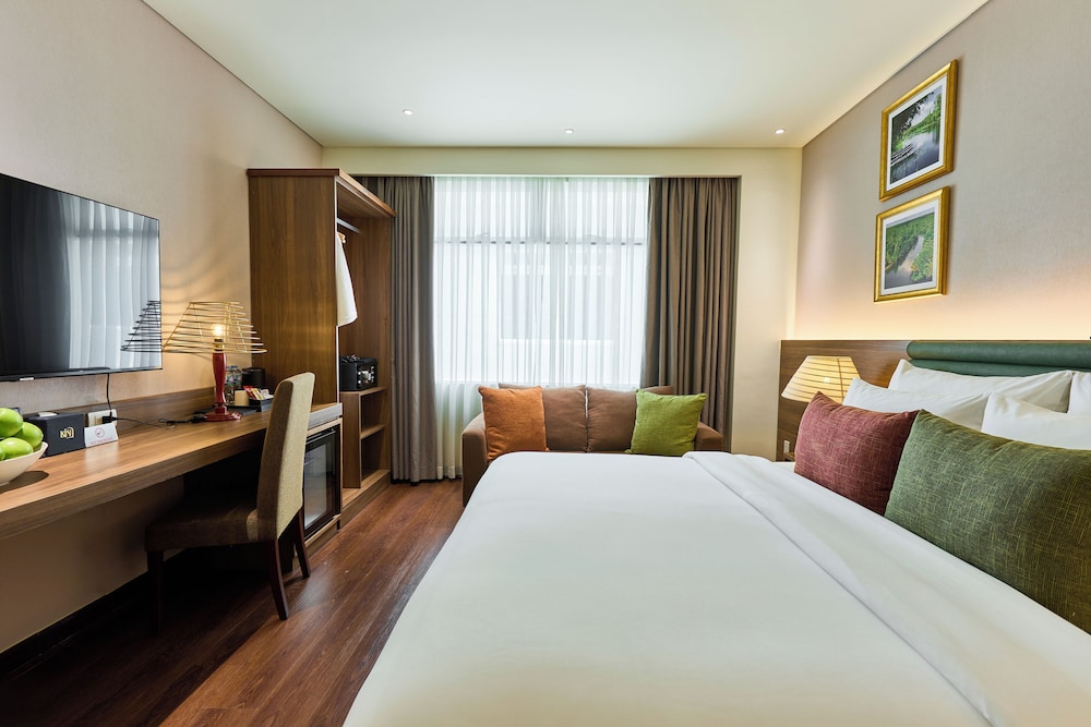 Kin Hotel Thi Sach Edition 30/55