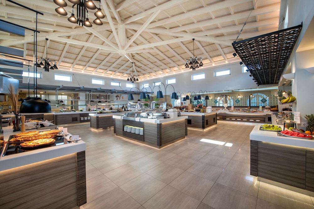Anemos Luxury Grand Resort 20/153
