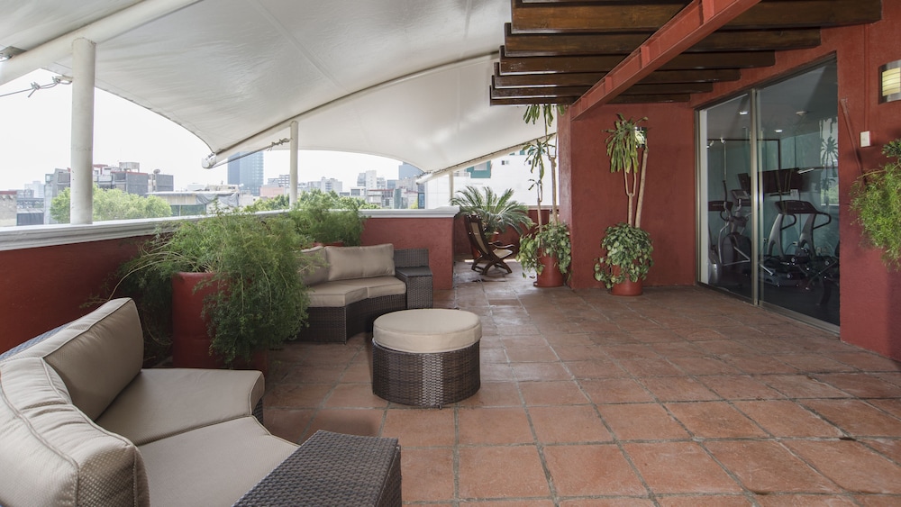 Holiday Inn Suites Mexico Zona Reforma An Ihg Hotel 31/50