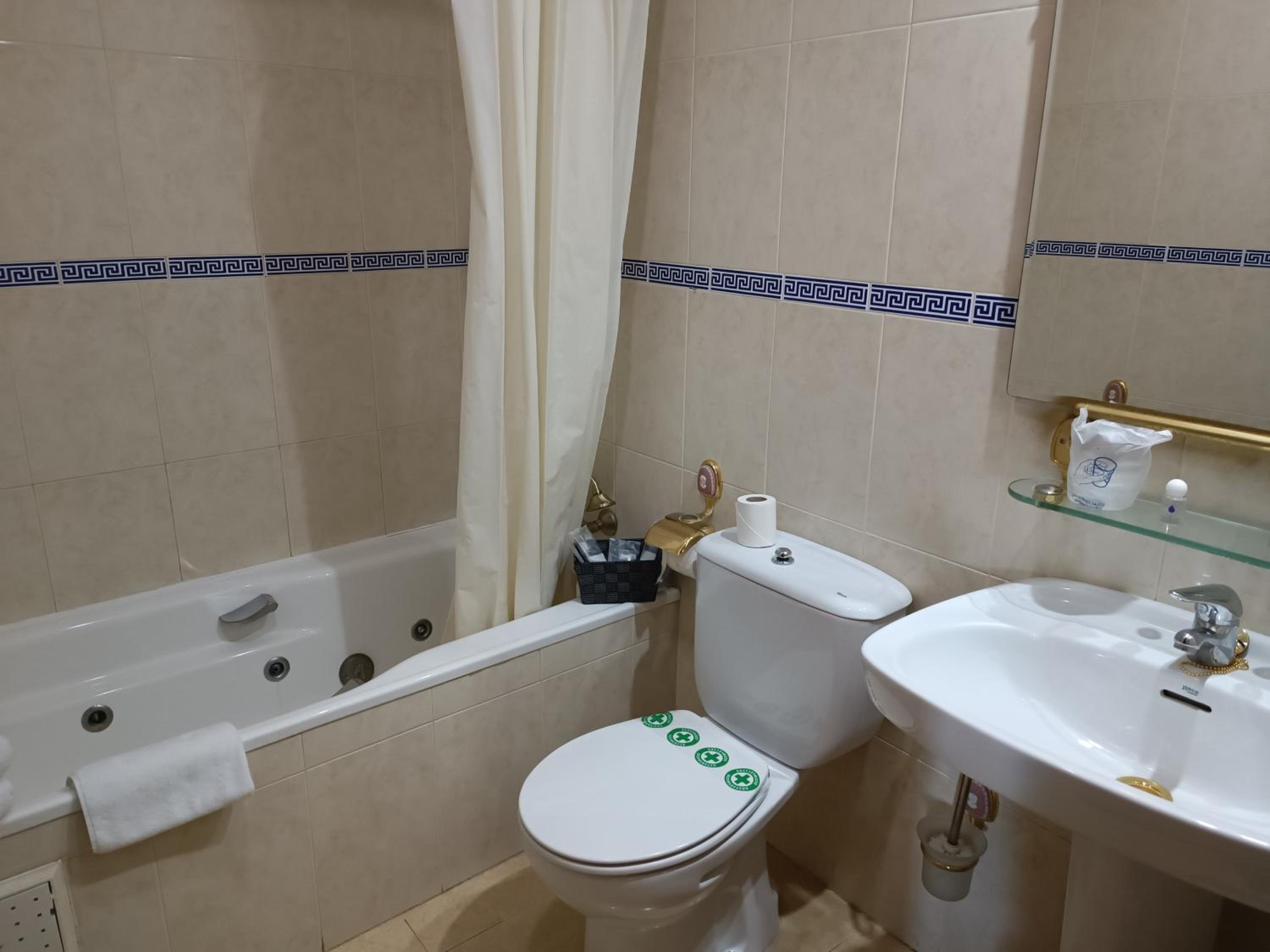 Hosteria Real Zamora 47/49