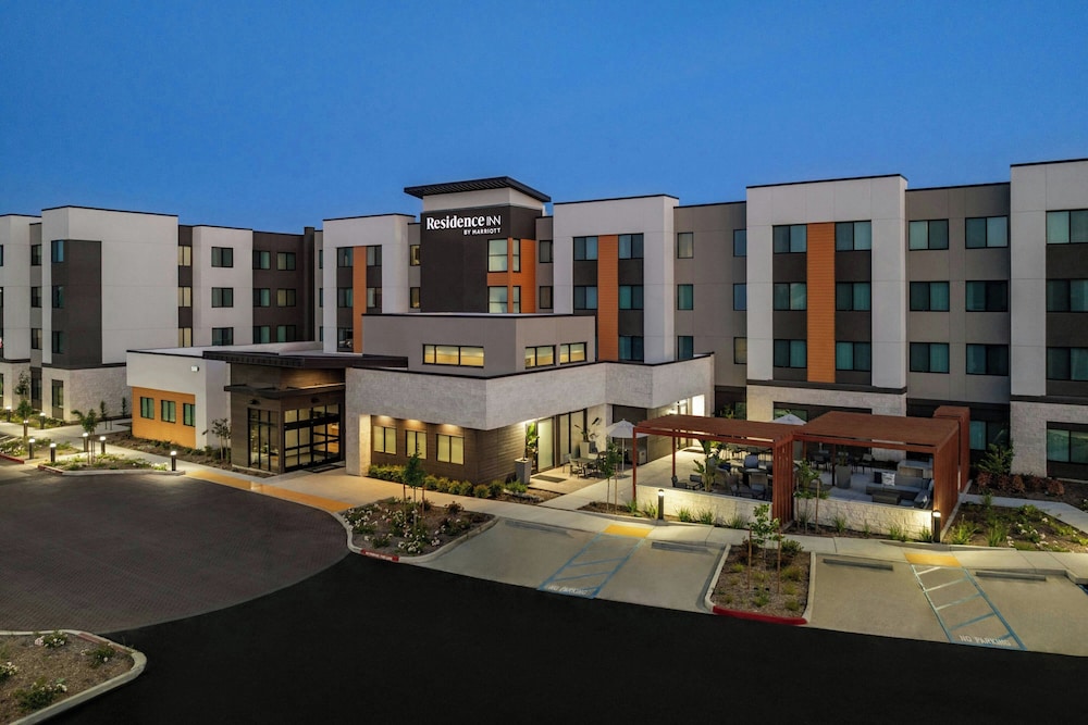 Residence Inn by Marriott Sacramento Cal Expo 10/68