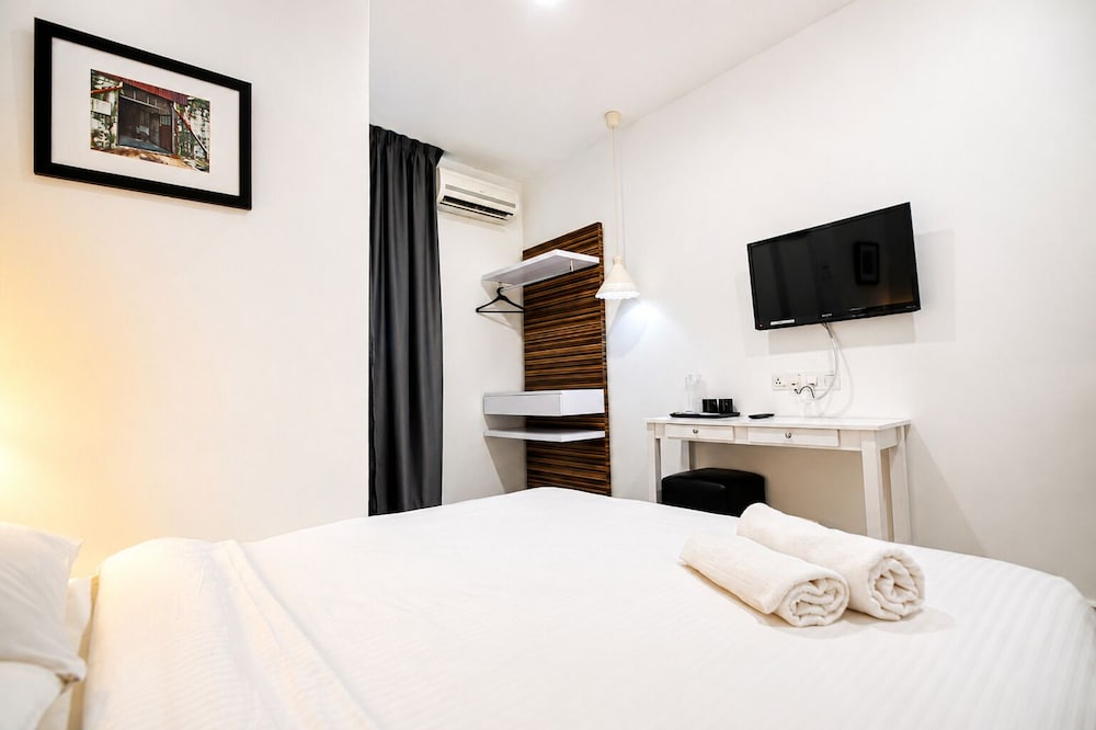 Grand Swiss Hotel 17/44