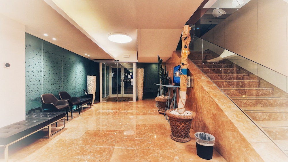 City Hotel 29/62