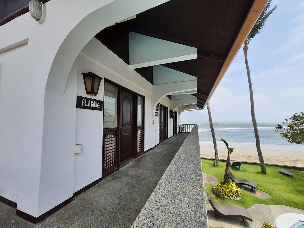 The Coral Beach Club 48/50