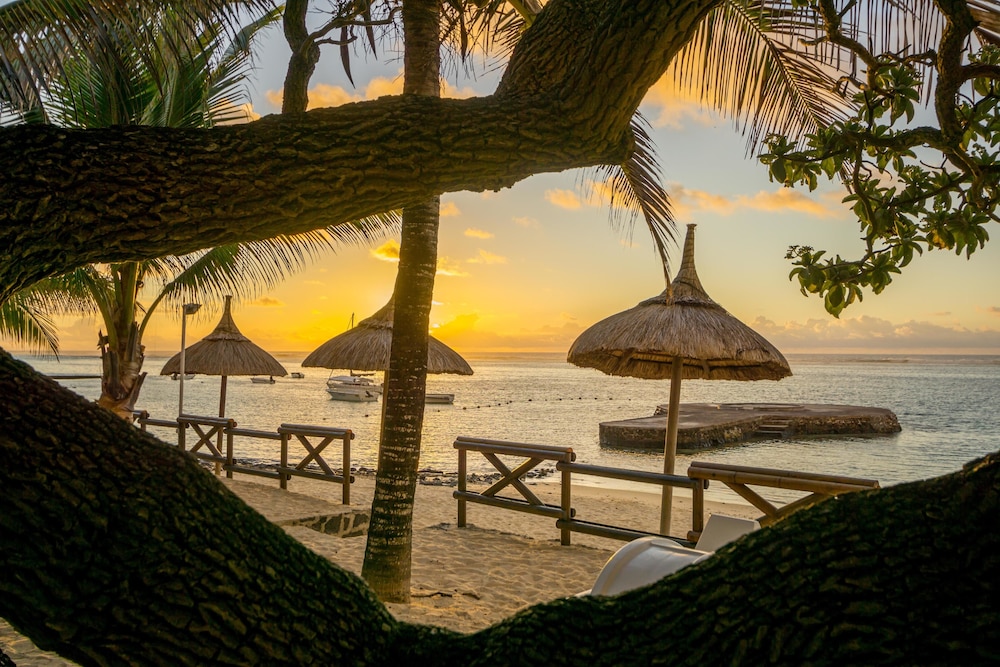 Le Peninsula Bay Beach Resort & Spa 40/50