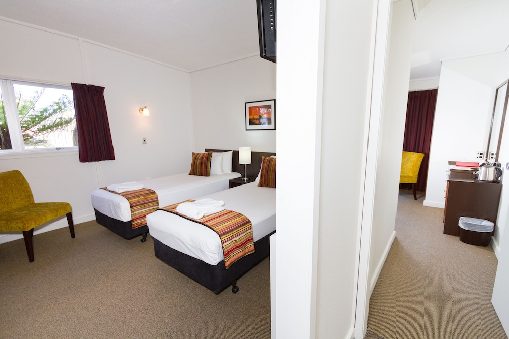 Heartland Hotel Haast 25/59