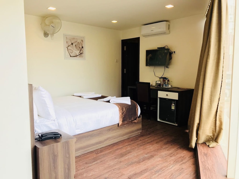 Hotel Royal Inn 25/49