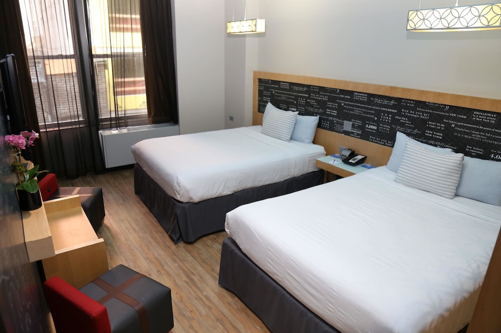 TRYP by Wyndham New York City Times Square Midtown 10/44