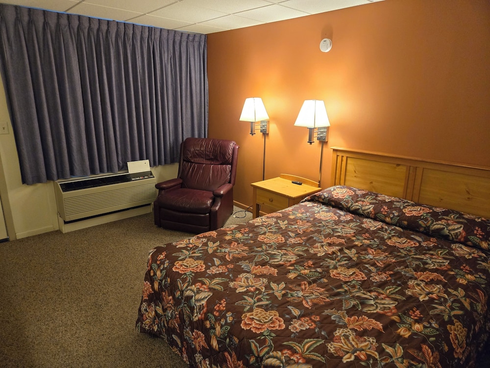 Travelers Lodge Motel Marshall 32/60
