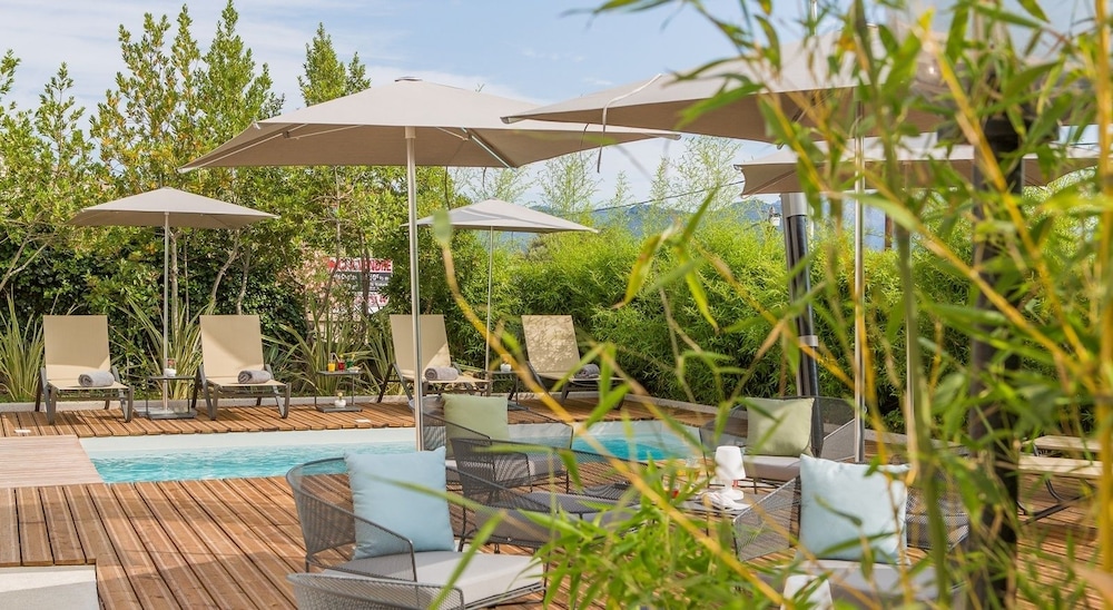Rossi Hotel 25/32