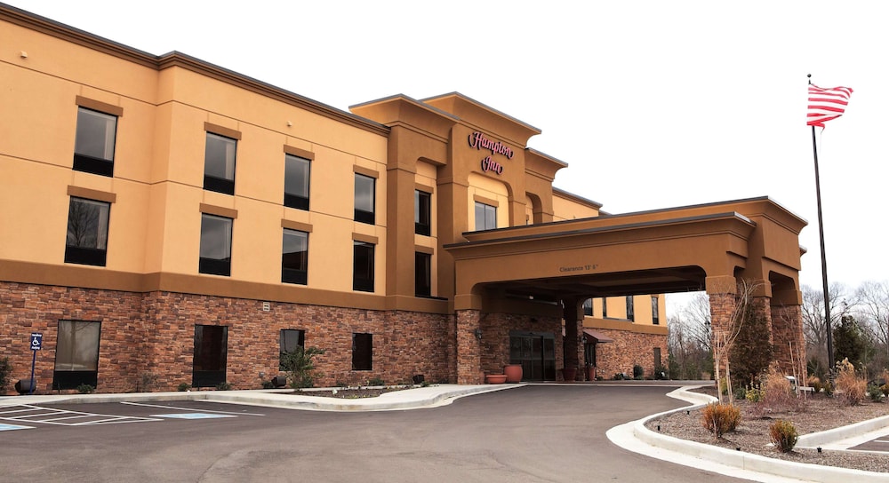 Hampton Inn Milan, TN 2/30