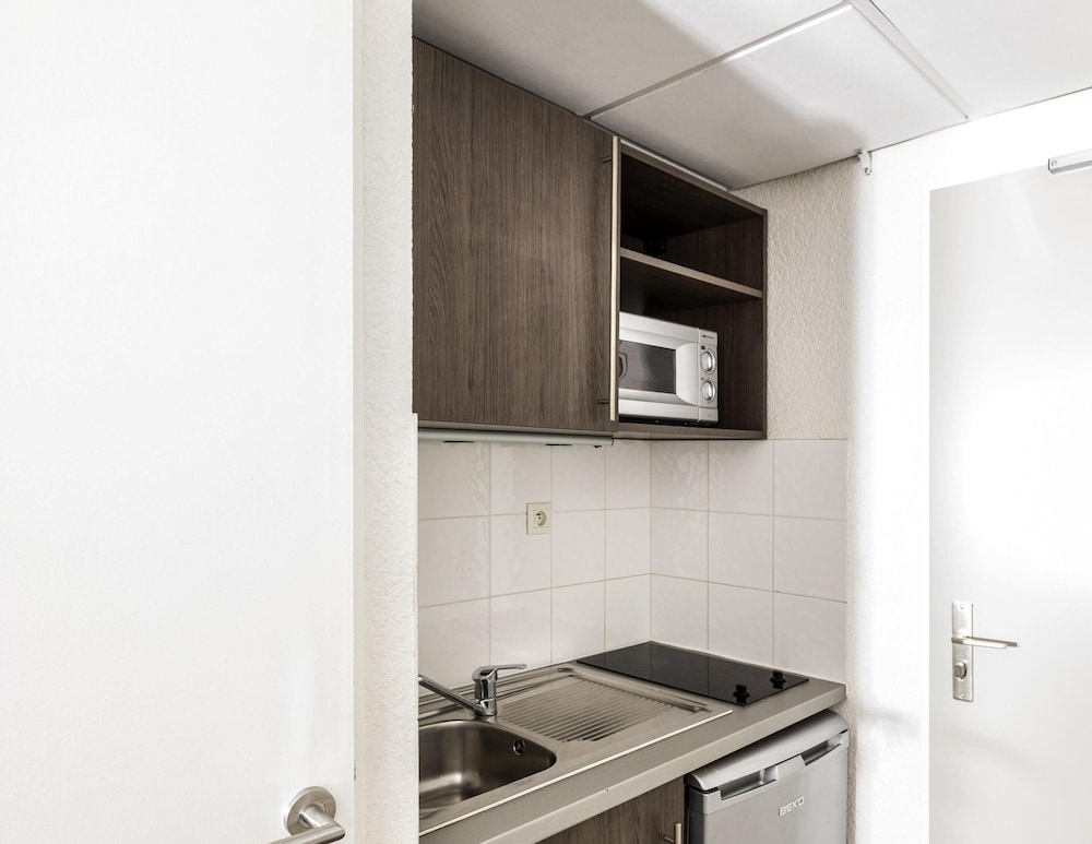 Adagio Access Orleans 53/56