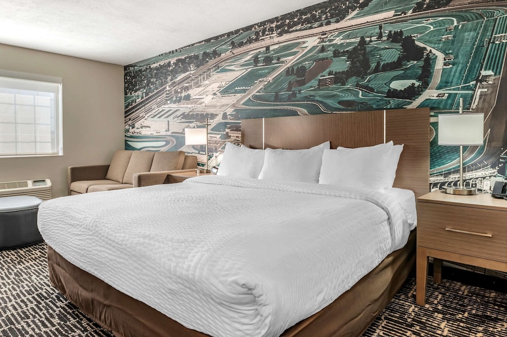 Clarion Pointe Indianapolis Airport 26/64