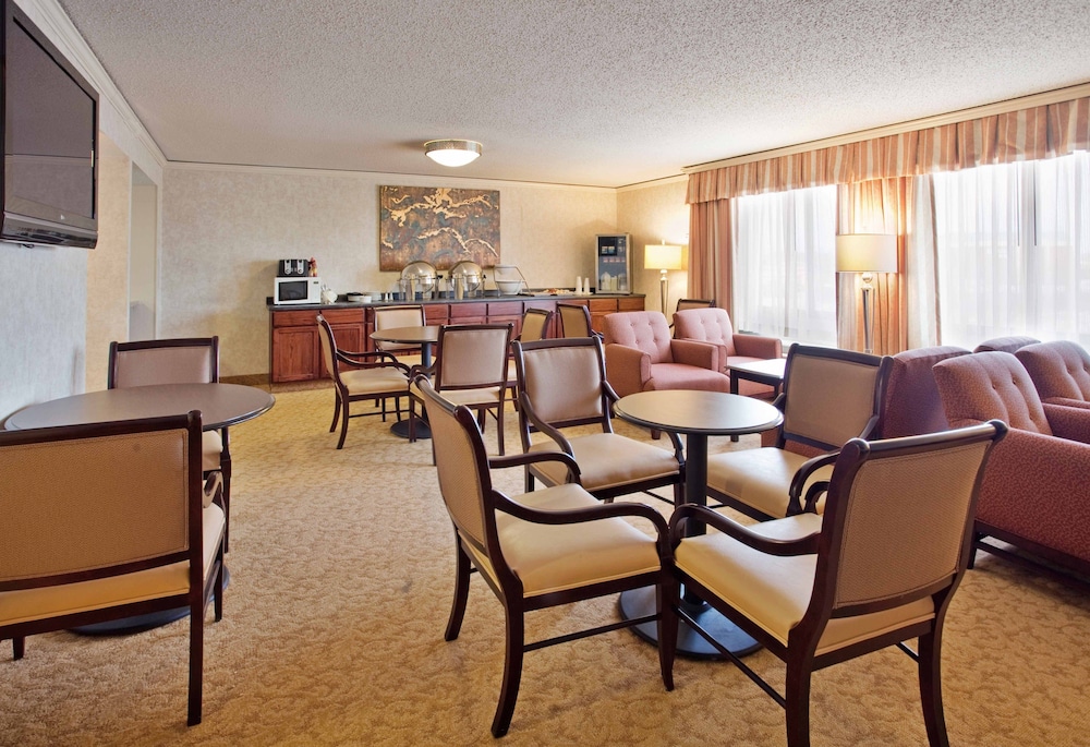 Wyndham Executive Center Columbia 44/60
