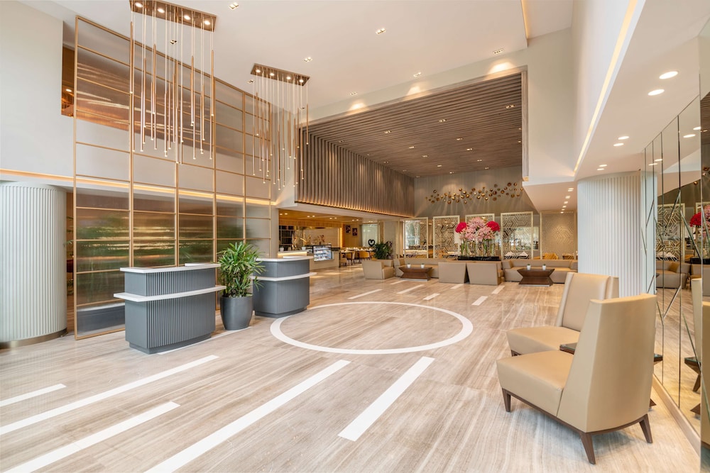 Radisson Hotel Sector 29 Gurugram 42/57