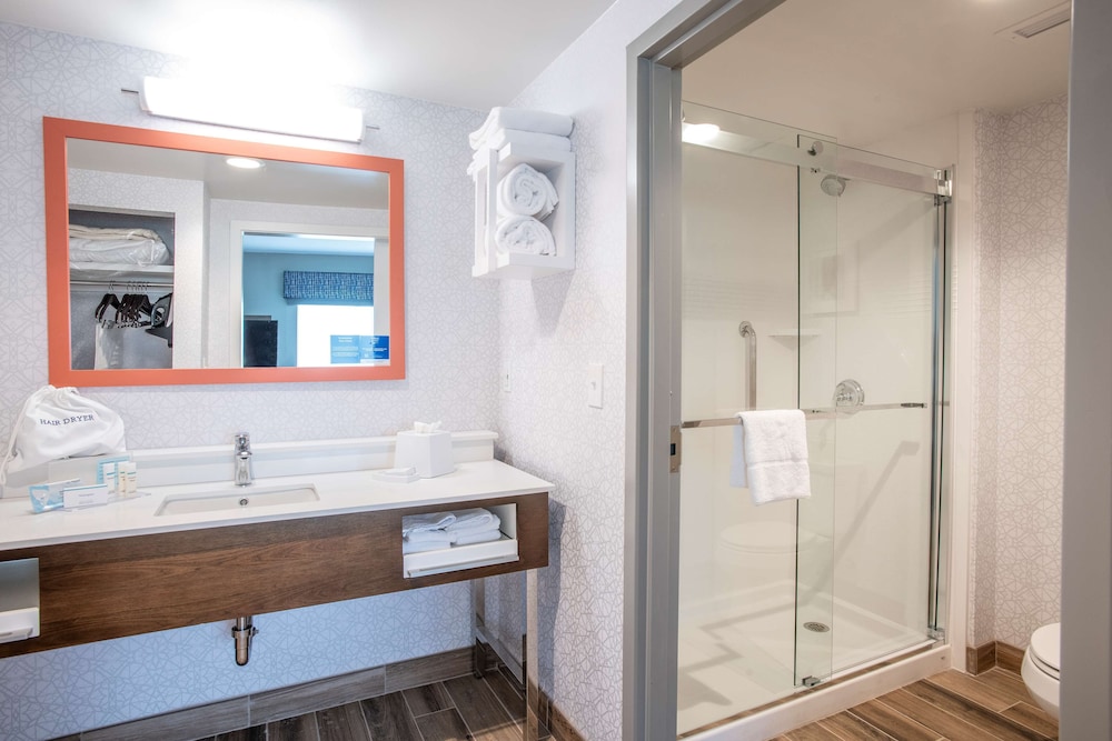 Hampton Inn By Hilton Richwood Cincinnati South 8/19