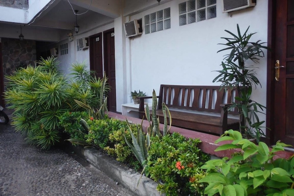 Antonios Pension House 7/50