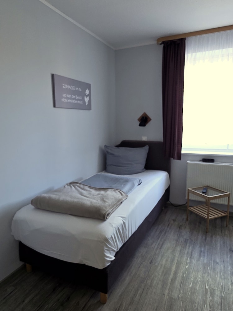 Lieth Hotel Grünreich 8/50