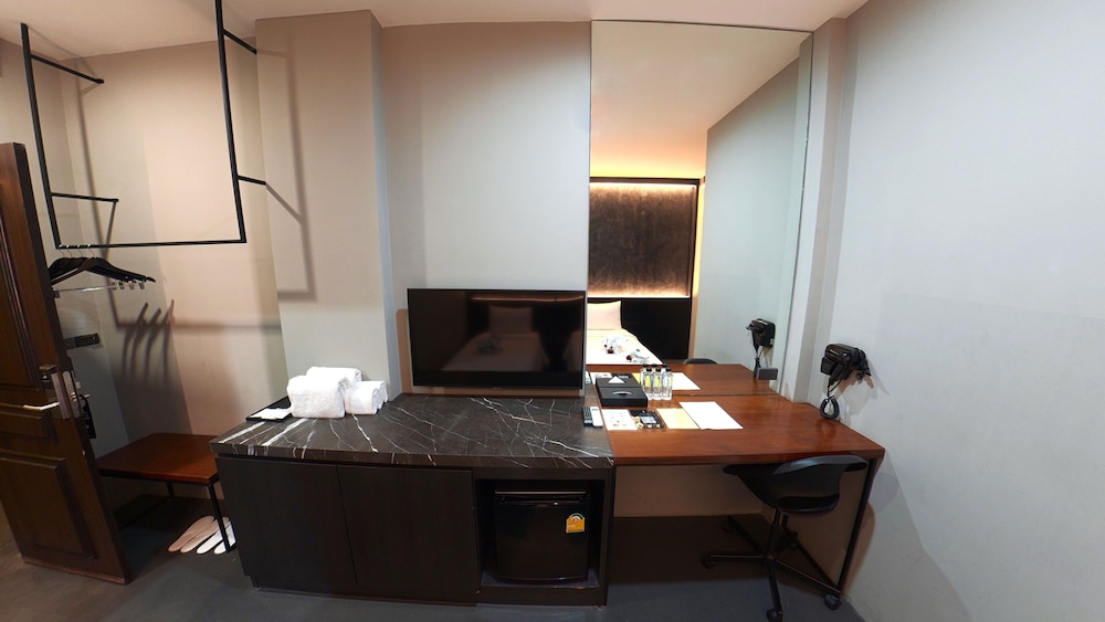 515 VICTORY Hotel 39/49