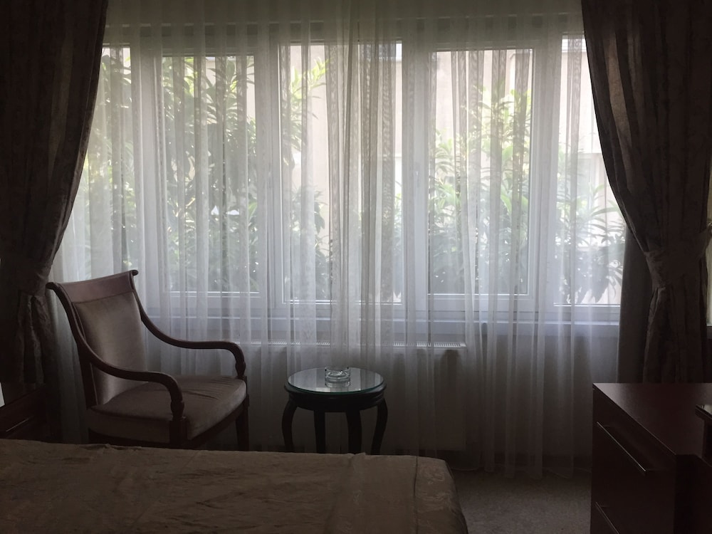 Pen Hotel 28/44