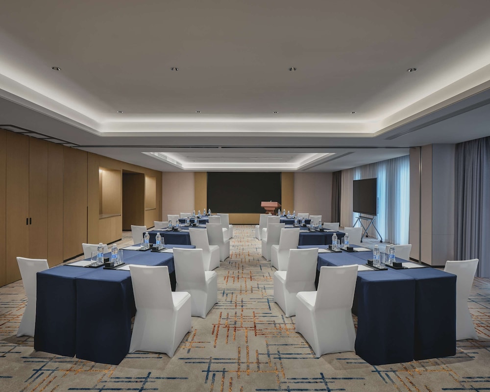 Hyatt Place Chengdu Bio-Town 42/49