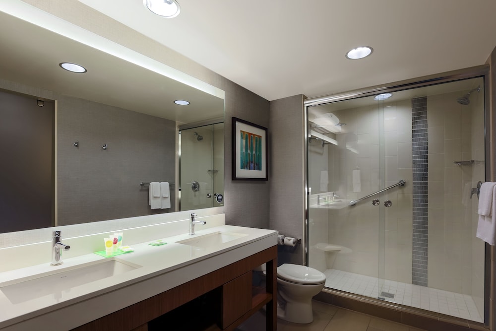 Hyatt Place Boulder Pearl Street 12/60