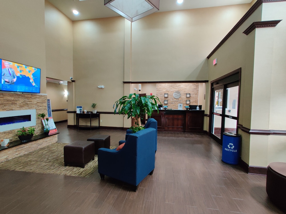 Comfort Inn & Suites Midway - Tallahassee West 30/38