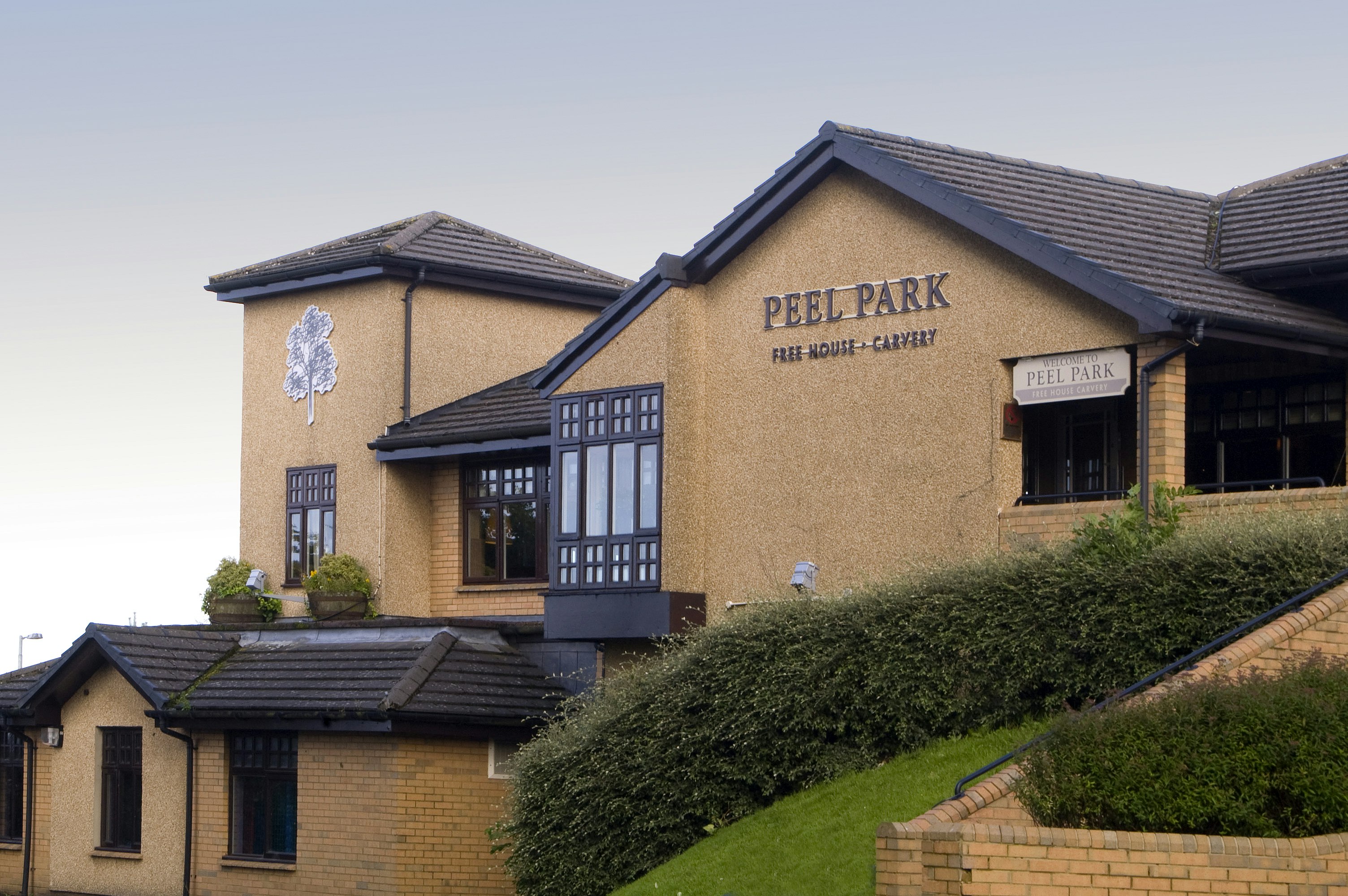 Premier Inn Glasgow East Kilbride (Peel Park) 20/22
