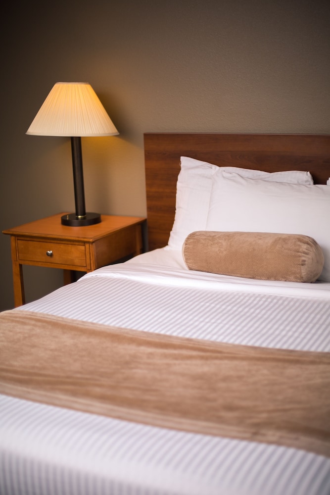 High Country Suites 24/55
