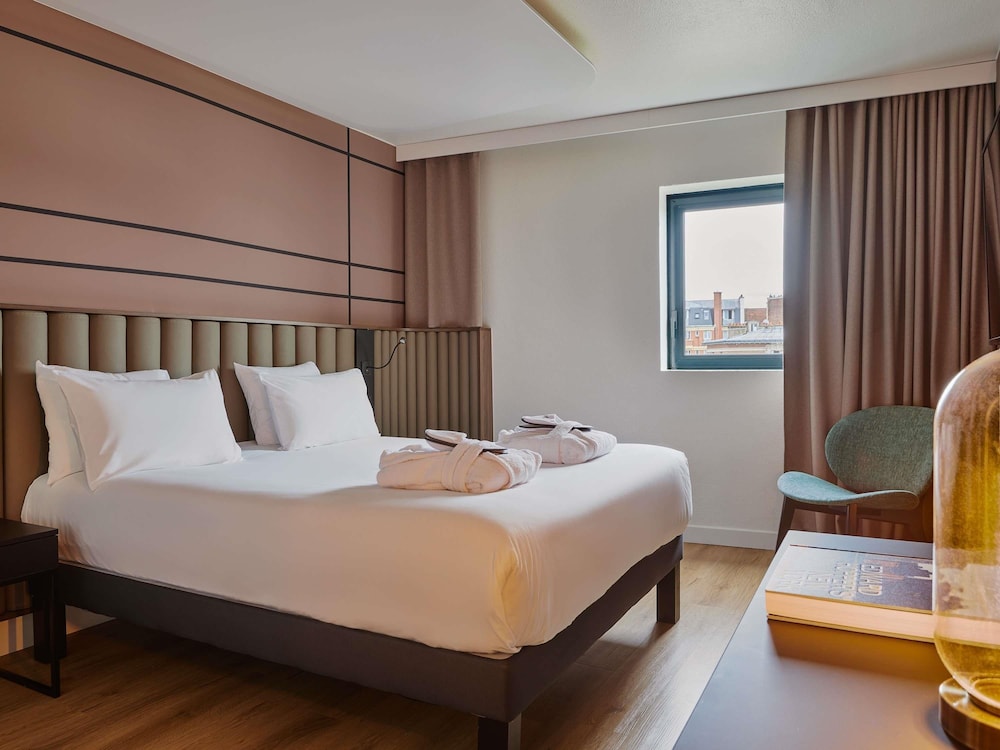 Mercure Paris Nanterre 4/48
